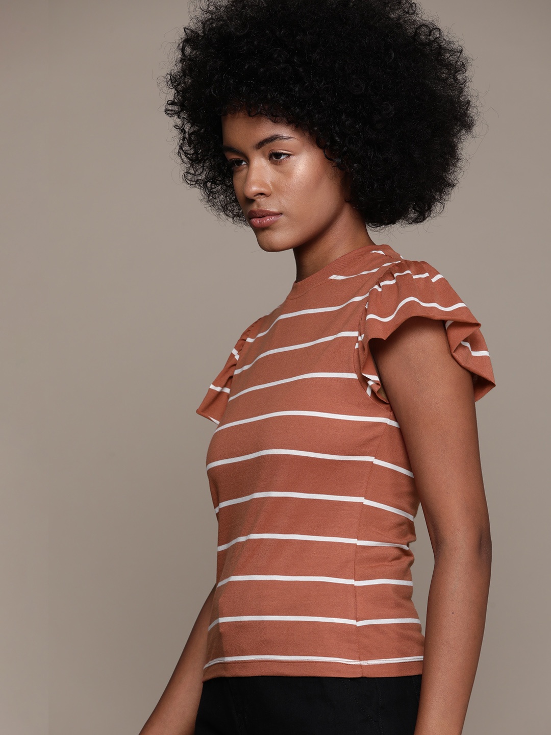 

The Roadster Lifestyle Co. Striped Flutter Sleeves Top, Rust