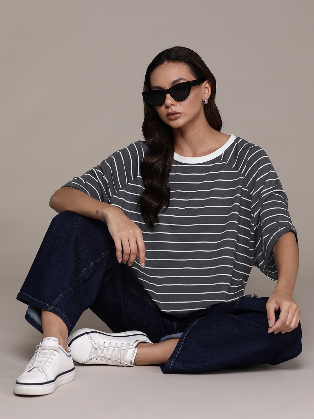 

The Roadster Lifestyle Co. Women Striped Oversized T-shirt, Charcoal