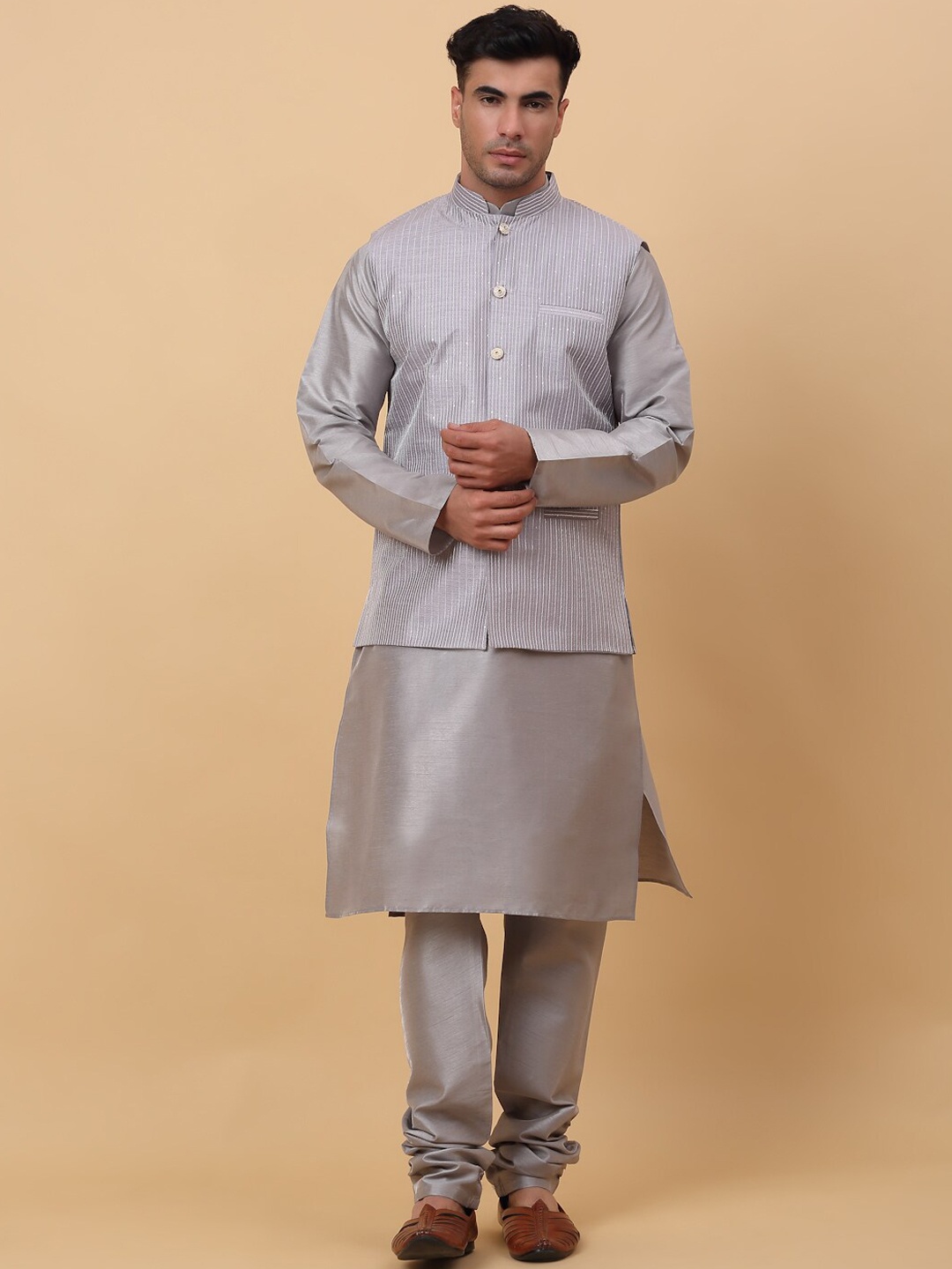 

KRAFT INDIA Mandarin Collar Kurta With Churidar & Nehru Jacket, Grey