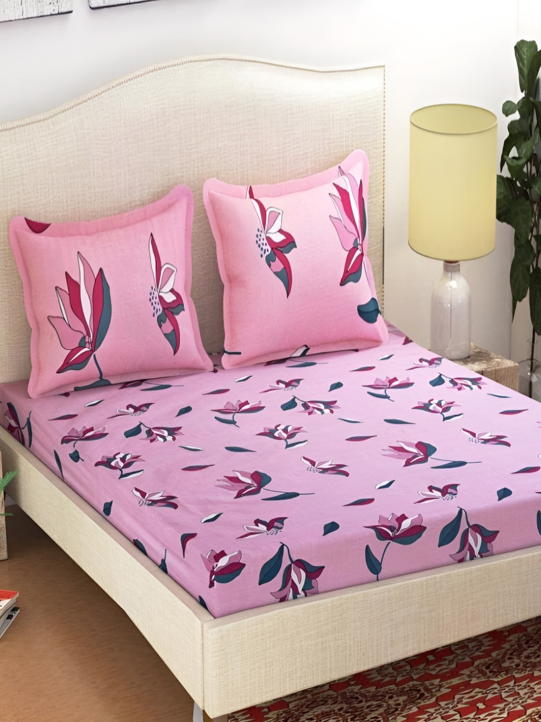 

DECOR VATIKA Pink Floral 144 TC Queen Bedsheet with 2 Pillow Covers