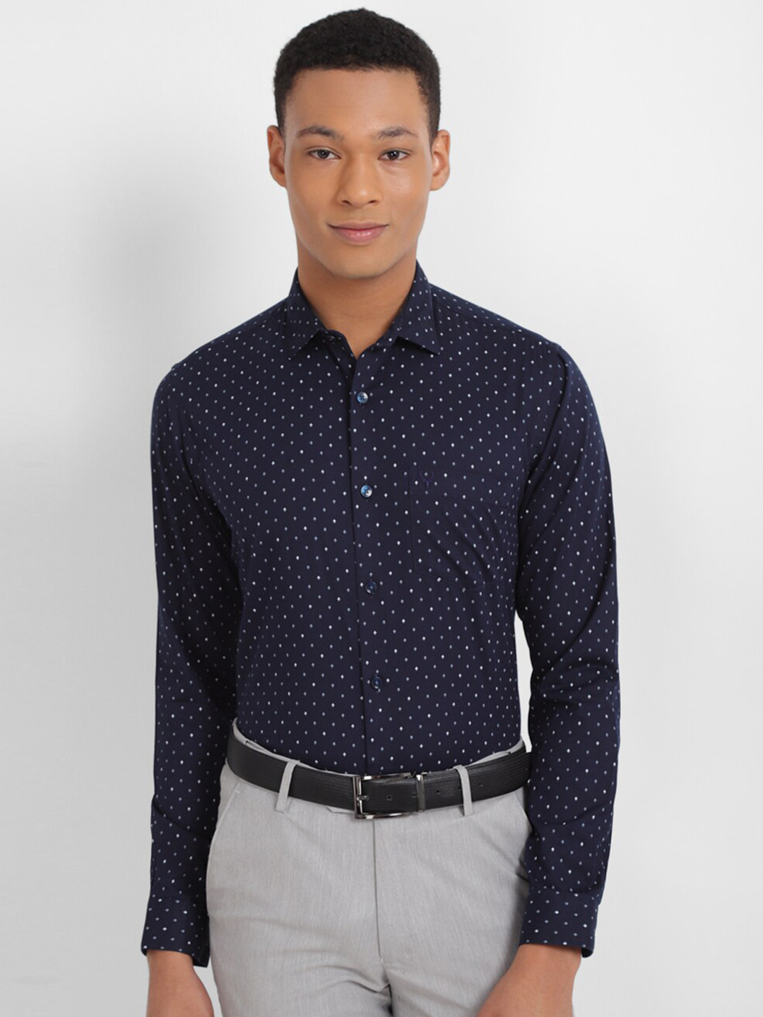 

Allen Solly Slim Fit Printed Pure Cotton Formal Shirt, Navy blue
