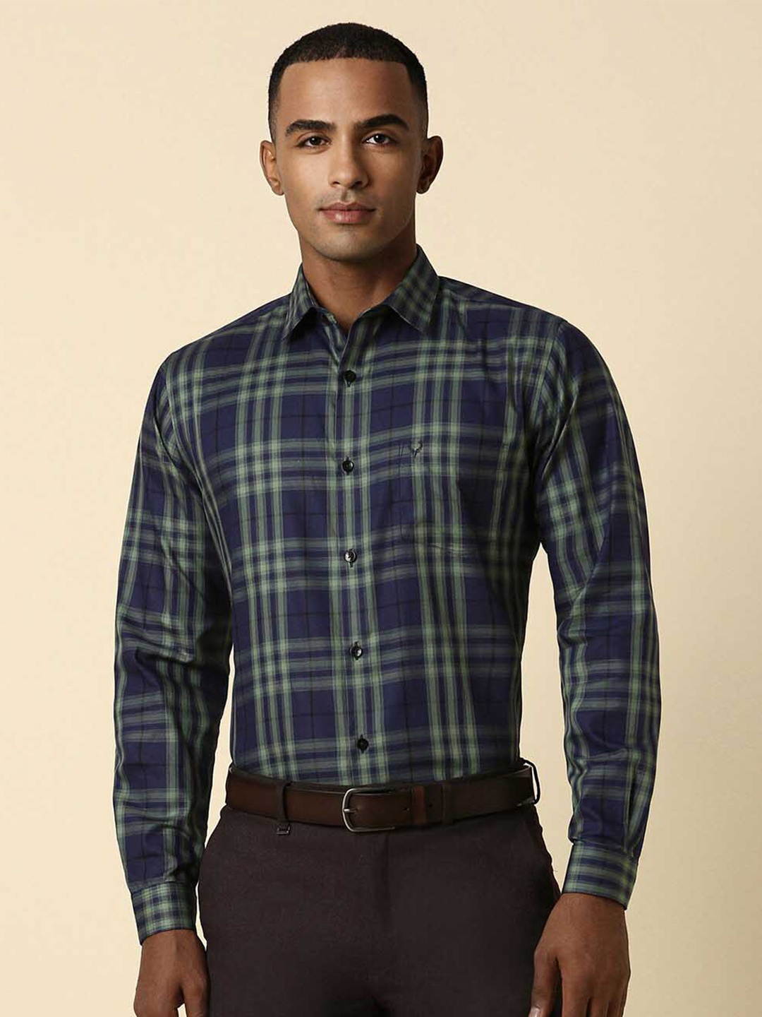 

Allen Solly Slim Fit Checked Pure Cotton Formal Shirt, Navy blue