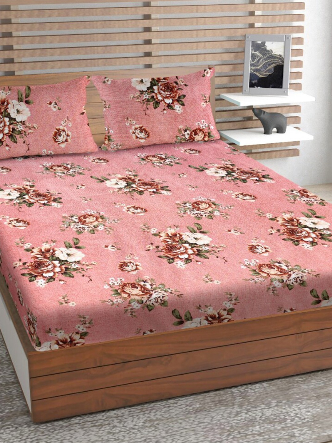 

Urban Magic Peach Cream Floral 160TC Queen Bedsheet With 2 Pillow Covers