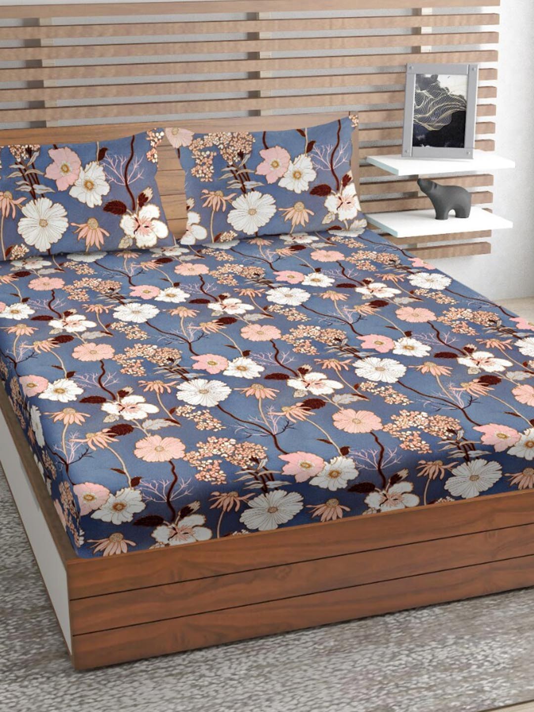 

Urban Magic Grey White Floral 160TC Queen Bedsheet With 2 Pillow Covers