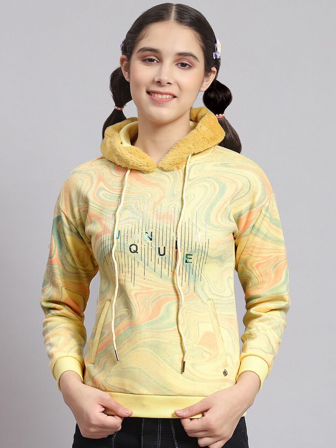

Monte Carlo Girls Abstract Printed Hooded Sweatshirt, Yellow