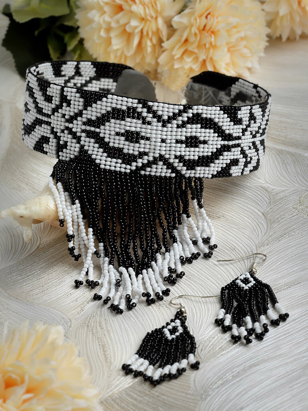 

Moedbuille Silver-Plated Beaded Tasselled Designed Chocker Necklace & Earrings