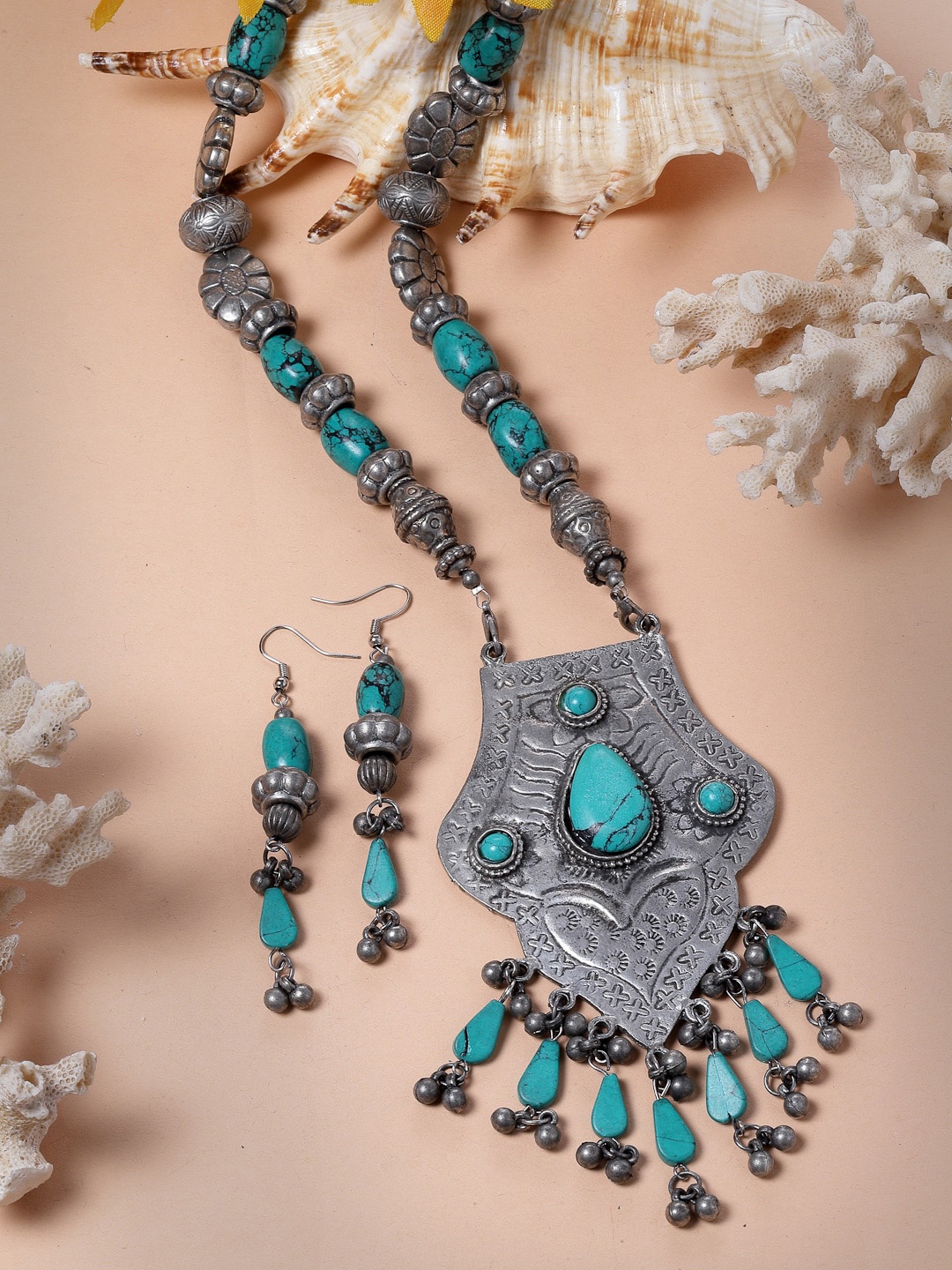 

Moedbuille Silver-Plated Stone Studded Tasselled Designed Jewellery Set