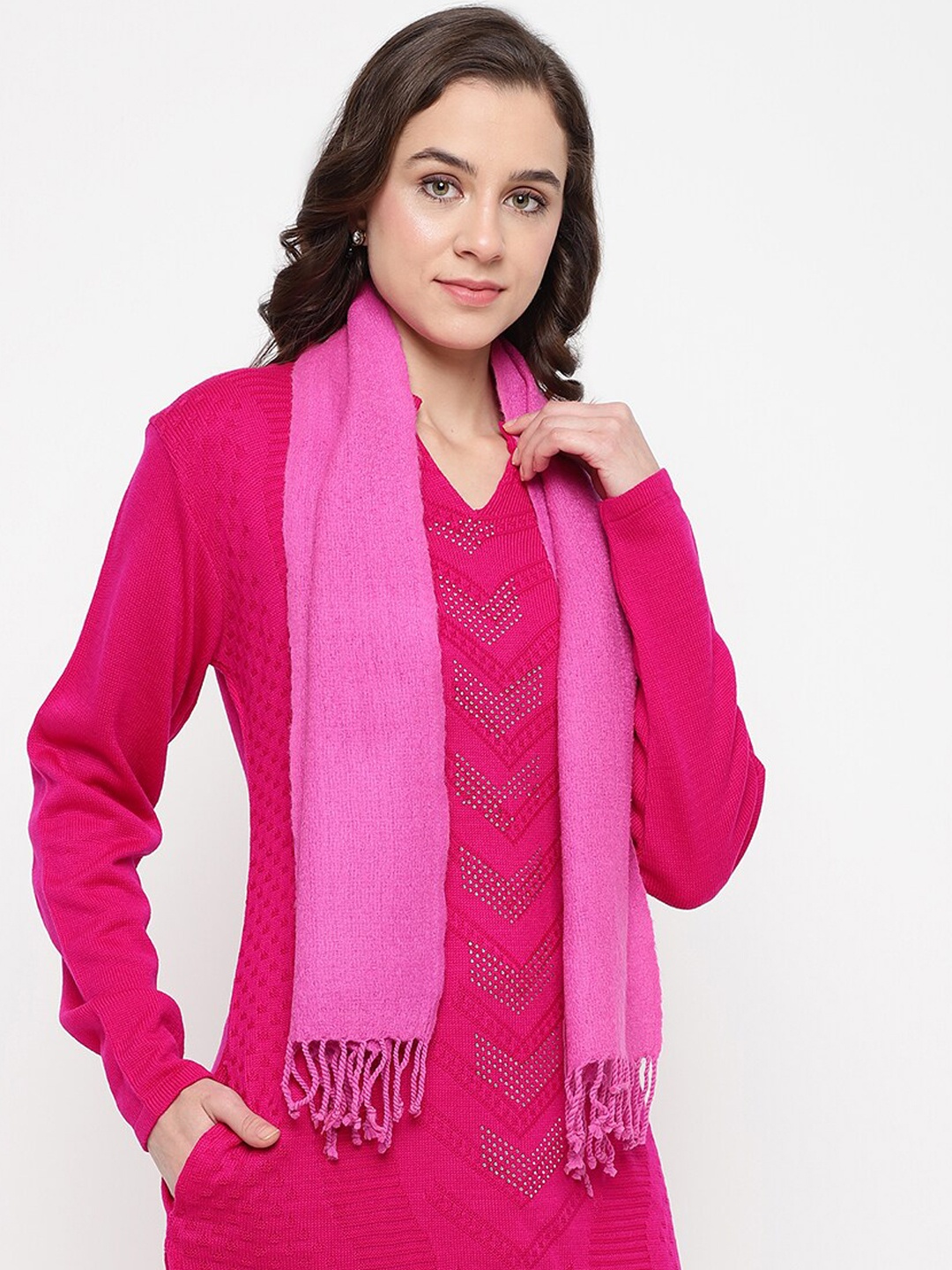

La Vastraa Tasseled Border Acrylic Muffler, Pink