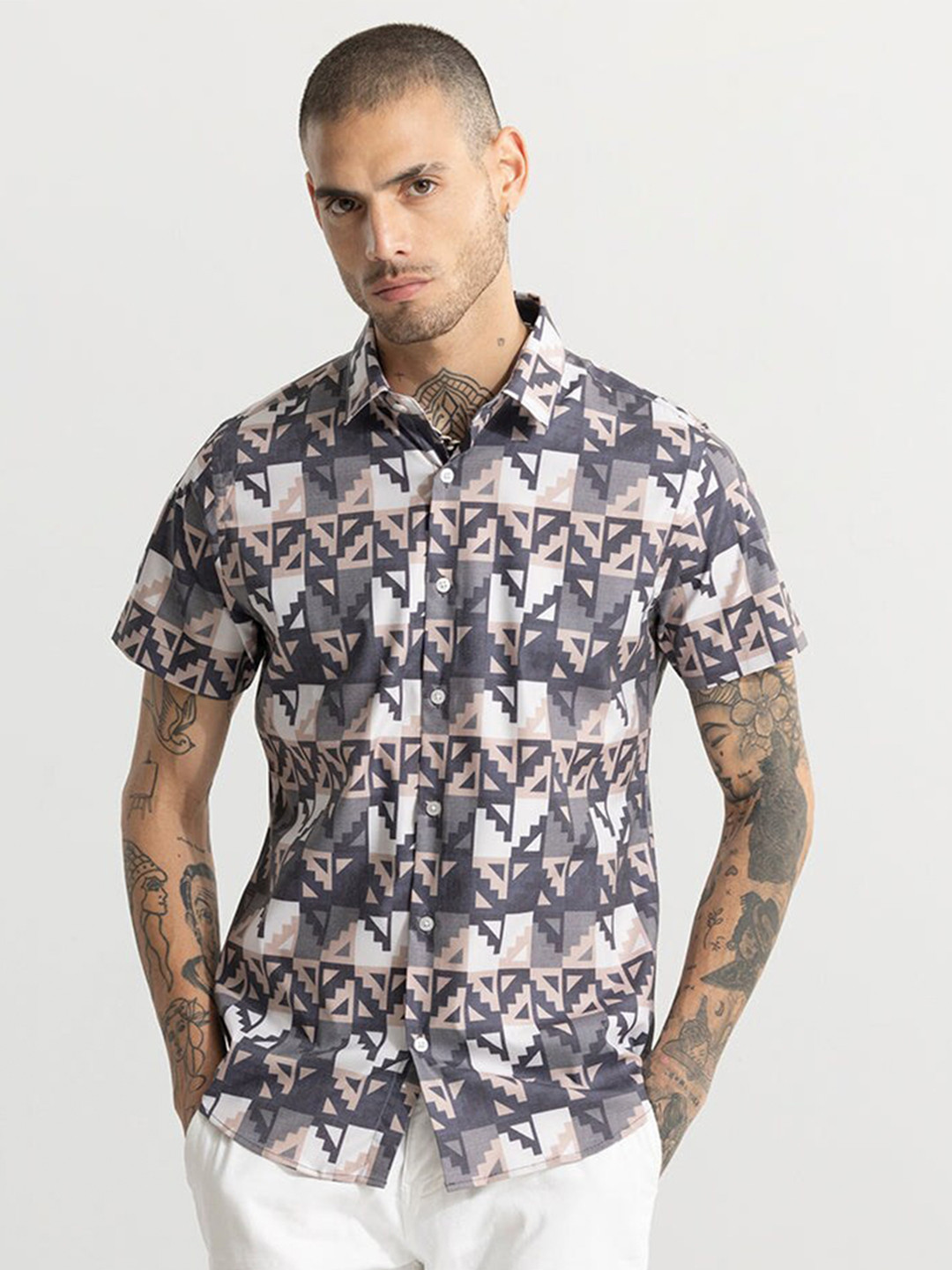 

Snitch Blue Classic Slim Fit Geometric Printed Spread Collar Casual Shirt