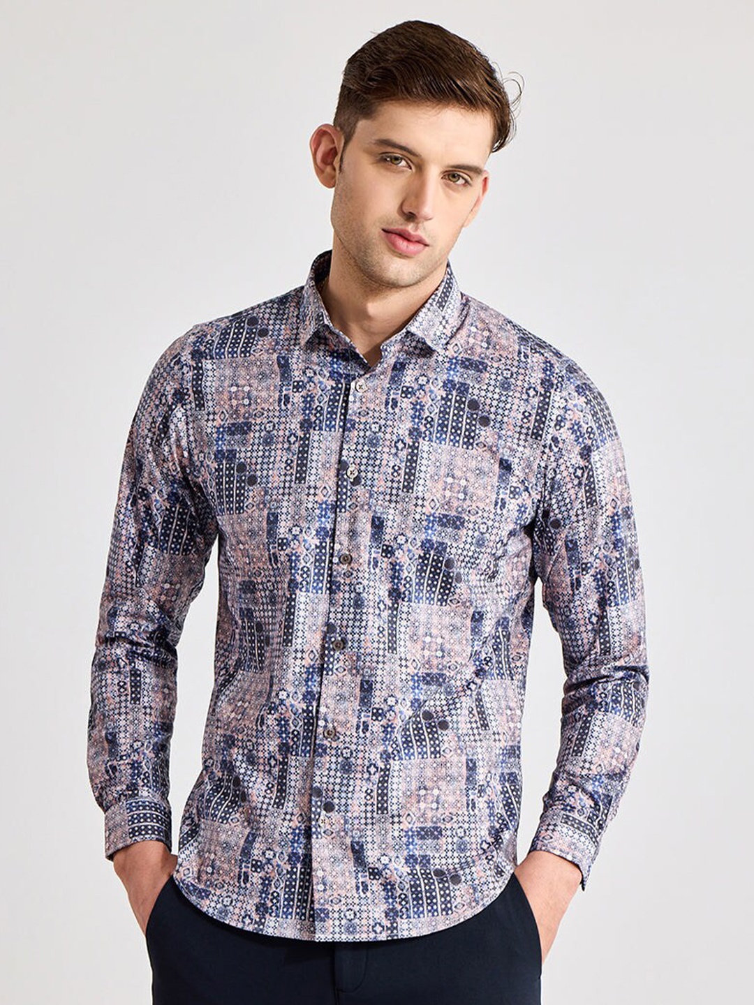 

Snitch Navy Blue & Pink Classic Slim Fit Ethnic Motifs Printed Casual Shirt