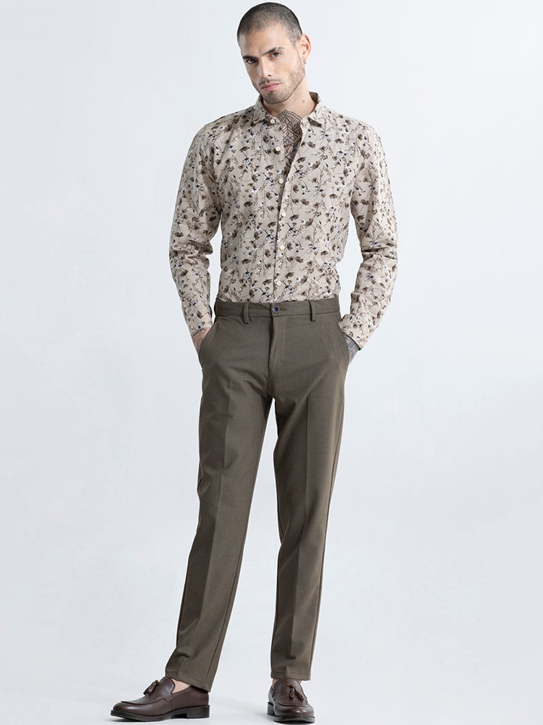 

Snitch Men Olive Green Slim Fit Trousers