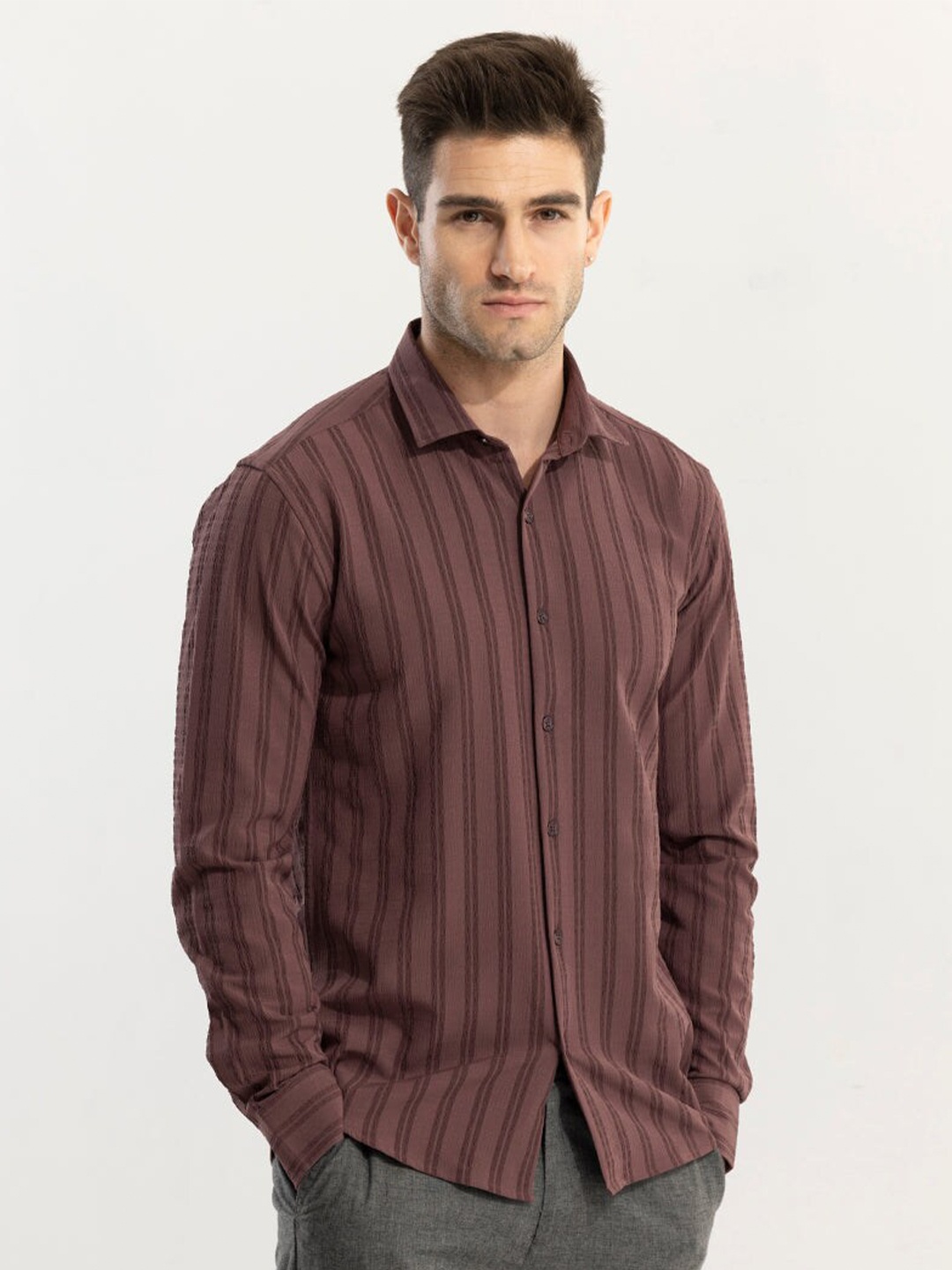 

Snitch Maroon Classic Slim Fit Striped Spread Collar Long Sleeve Casual Shirt