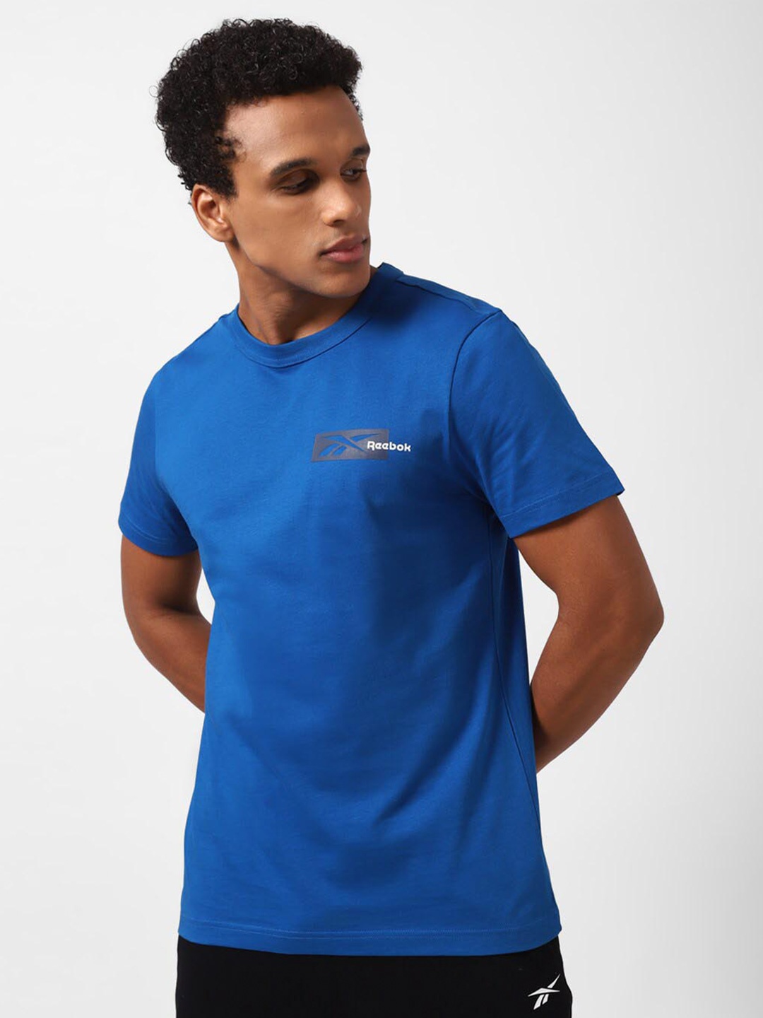 

Reebok Trend Logo Graphic Printed Pure Cotton Slim-Fit T-Shirt, Blue