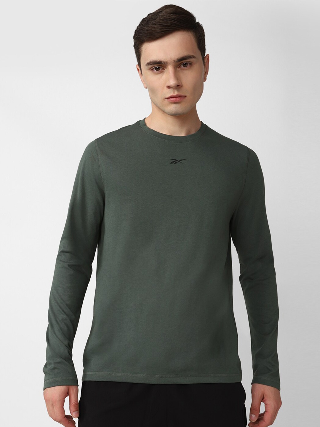 

Reebok Train Sup Ls Long Sleeves Slim-Fit Round Neck T-Shirt, Green