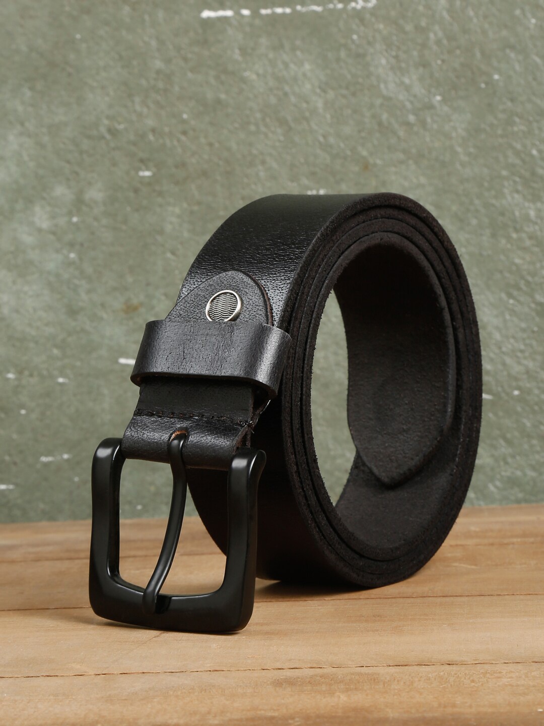 

Teakwood Leathers Men Textured Leather Casual Belt, Black