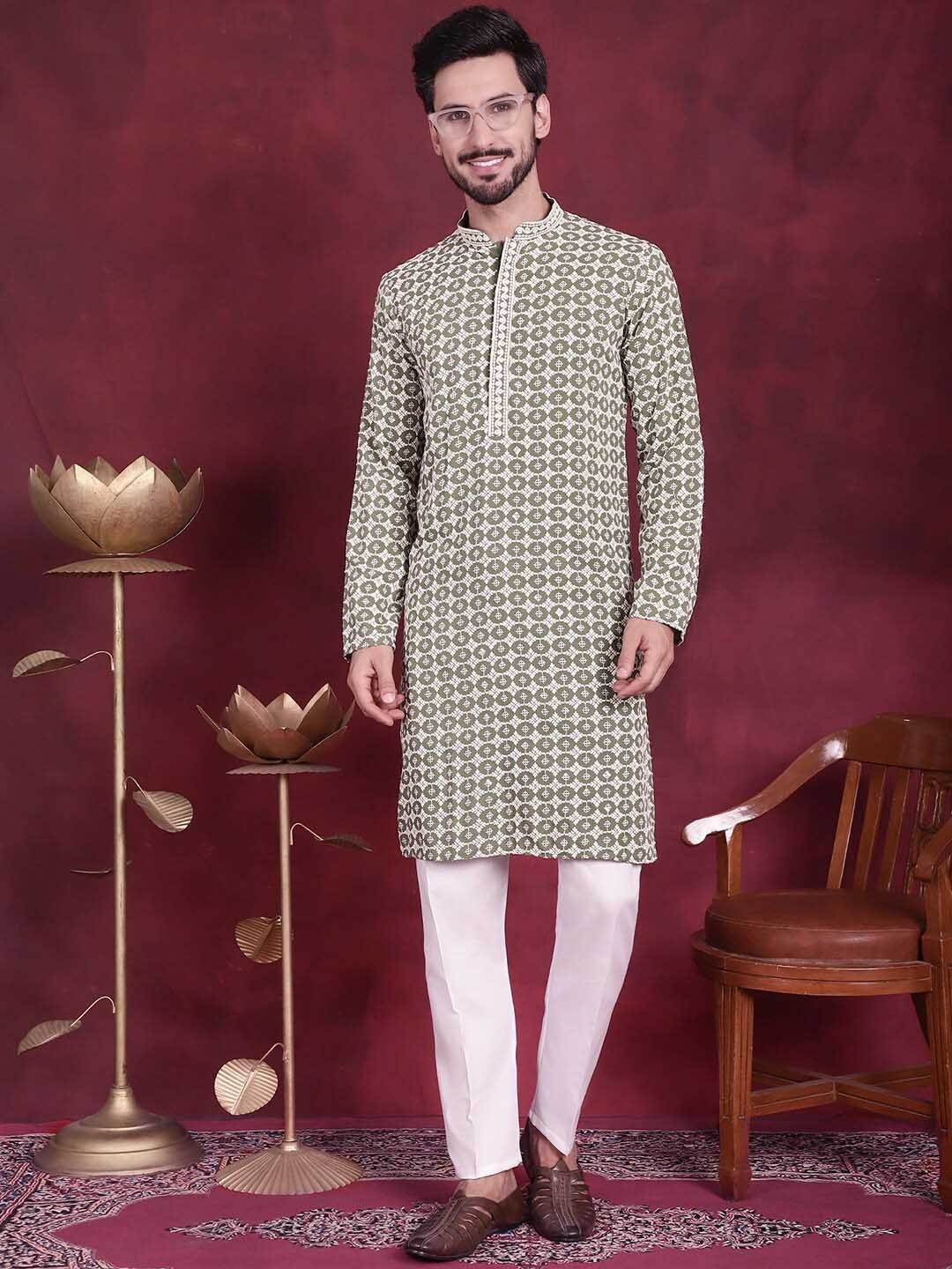 

Jompers Ethnic Motifs Embroidered Mandarin Collar Kurta with Pyjamas, Green