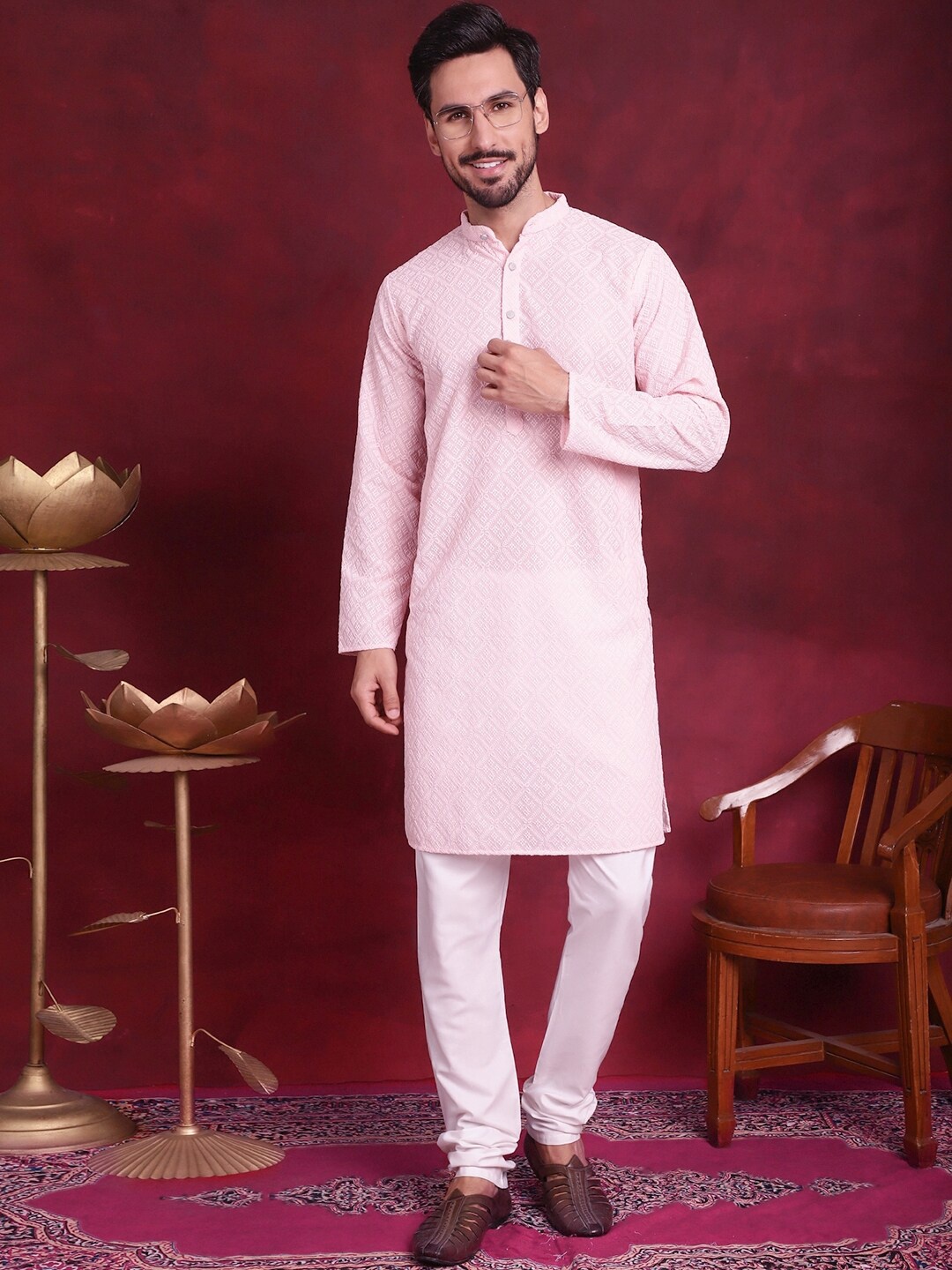 

Jompers Ethnic Motifs Embroidered Mandarin Collar Chikankari Georgette Kurta with Pyjamas, Pink