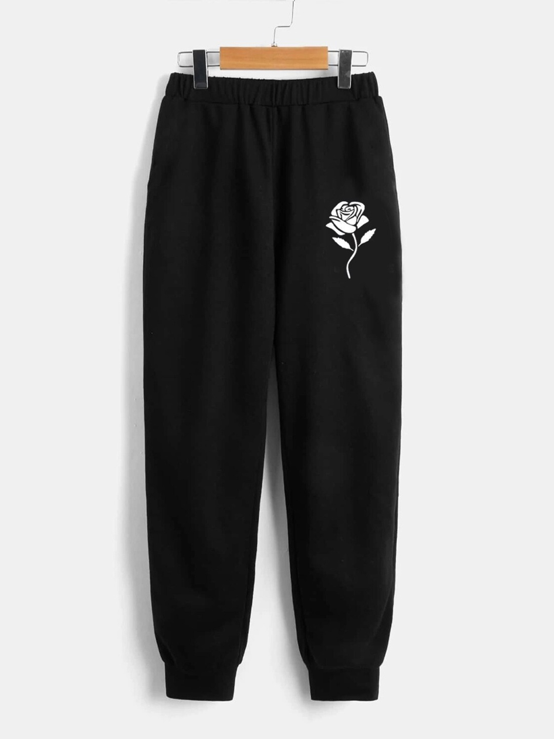 

StyleCast Boys Black Printed Mid-Rise Joggers