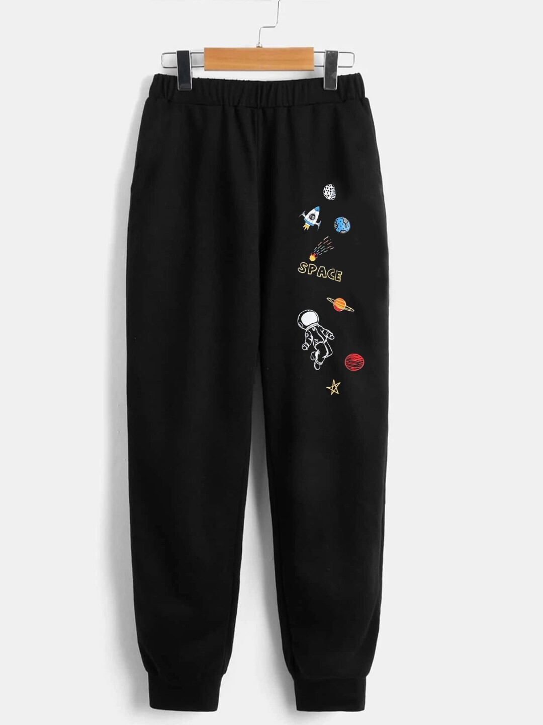 

StyleCast Boys Black Original Graphic Printed Mid Rise Joggers
