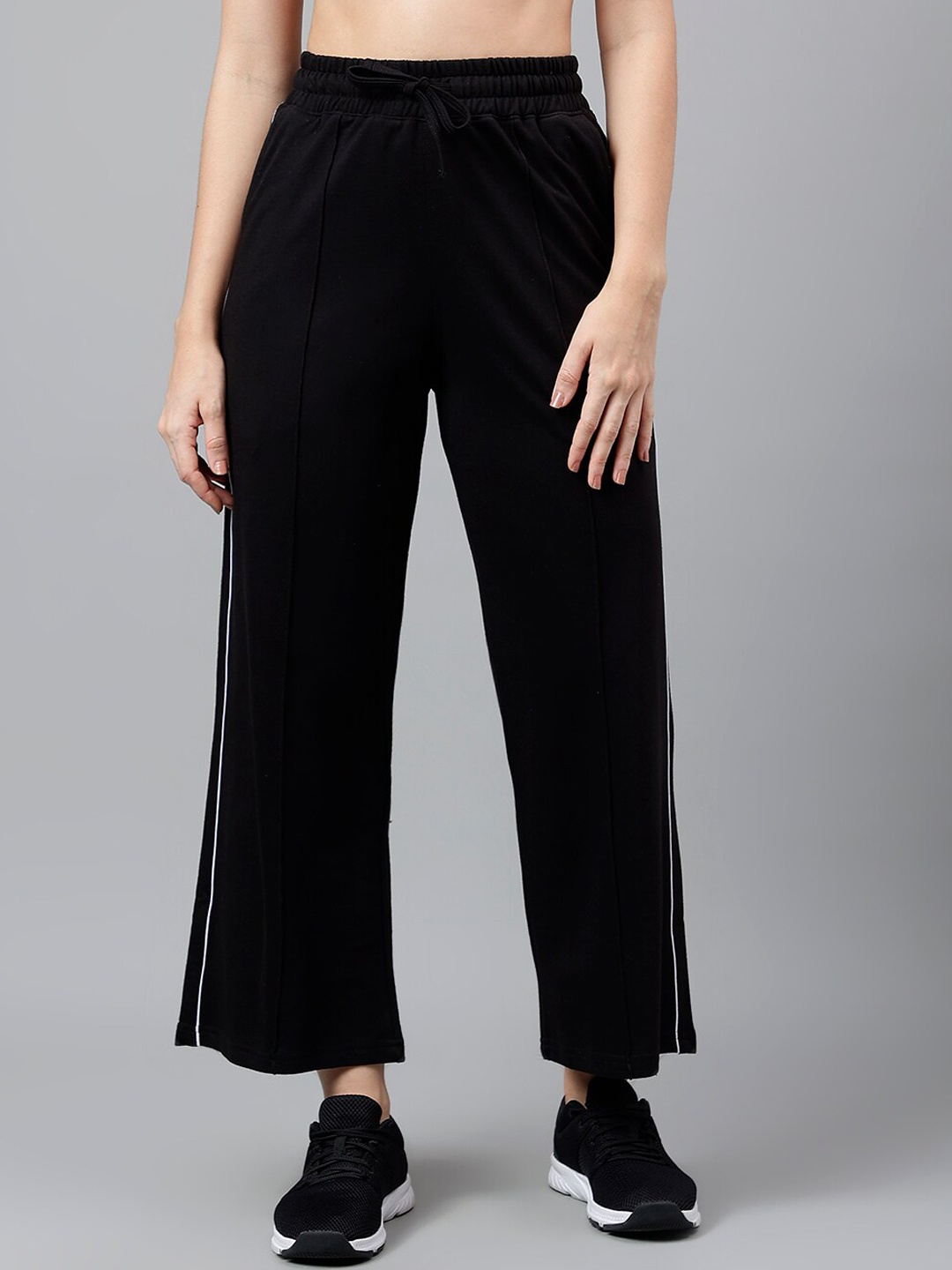 

MKH Women Mid-Rise Relaxed-Fit Dry Fit Track Pants, Black