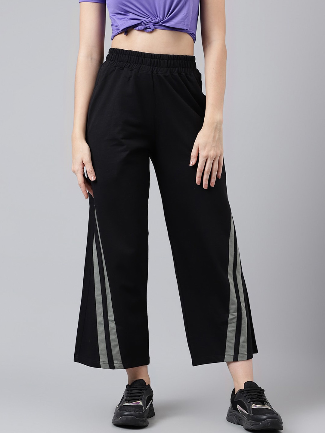 

MKH Women Mid-Rise Relaxed-Fit Track Pants, Black