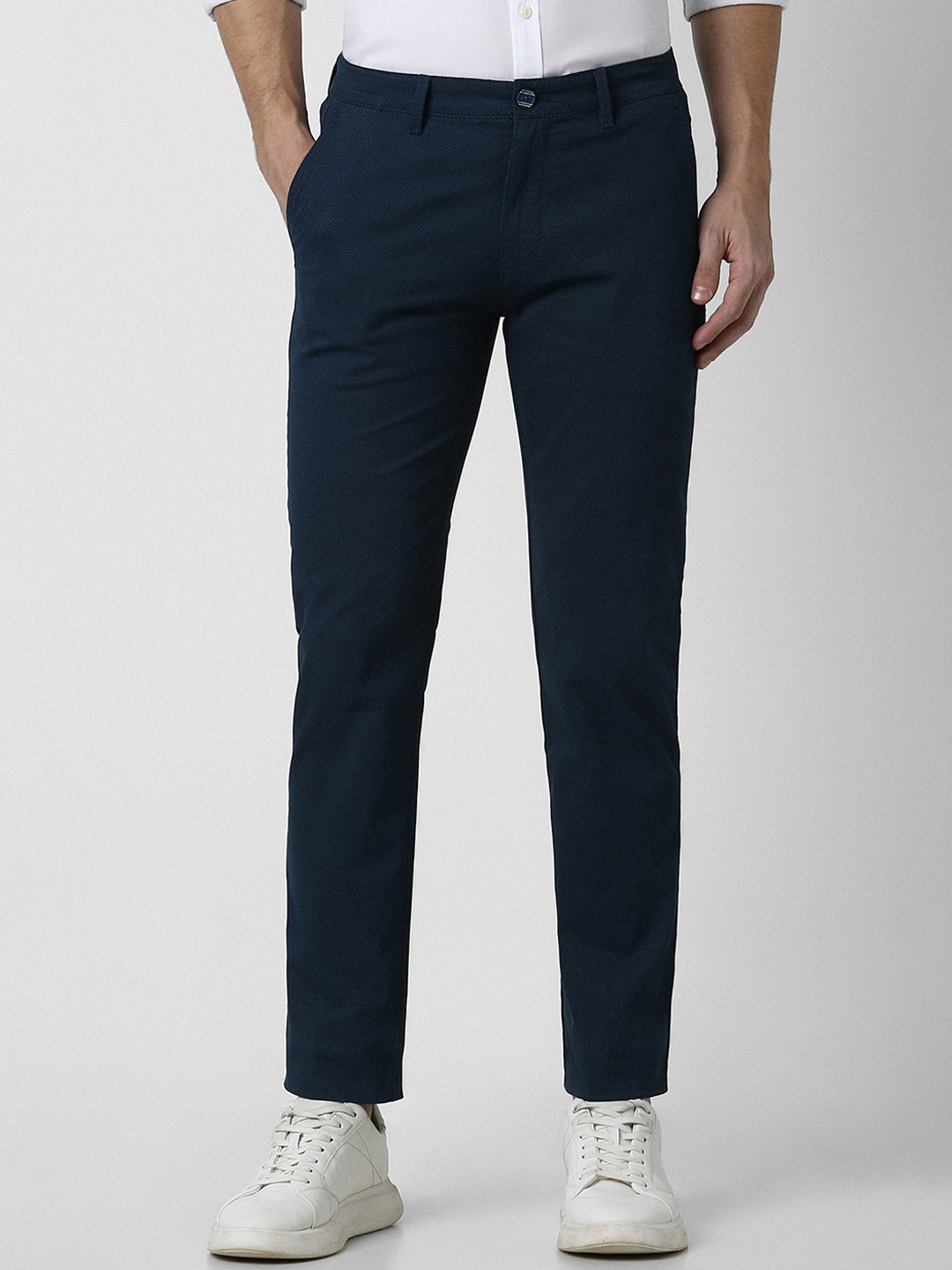 

Peter England Casuals Men Slim Fit Mid-Rise Textured Trousers, Navy blue