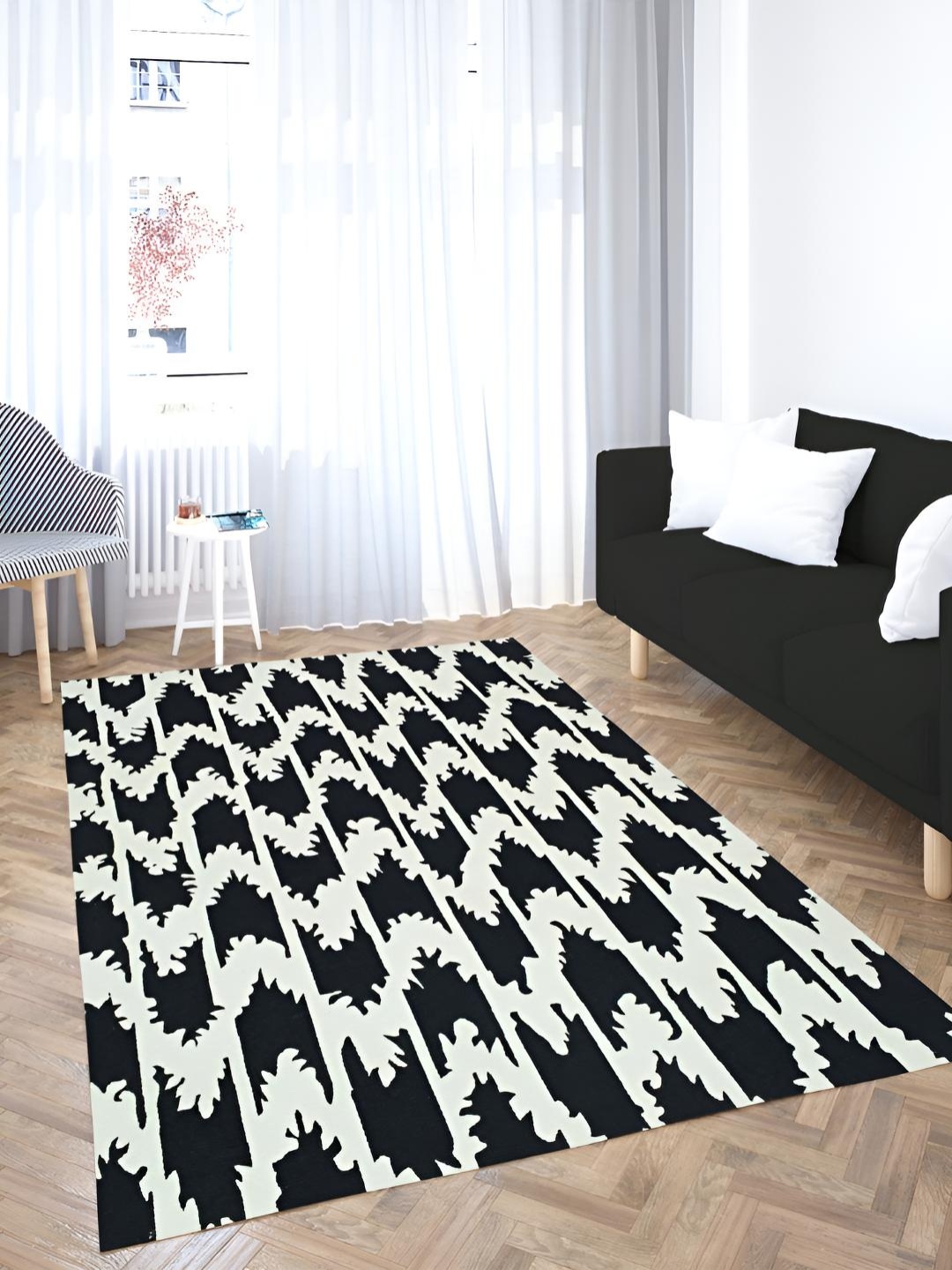 

HOMADORN White & Black Geometric No Shredding Pure Cotton Dhurrie