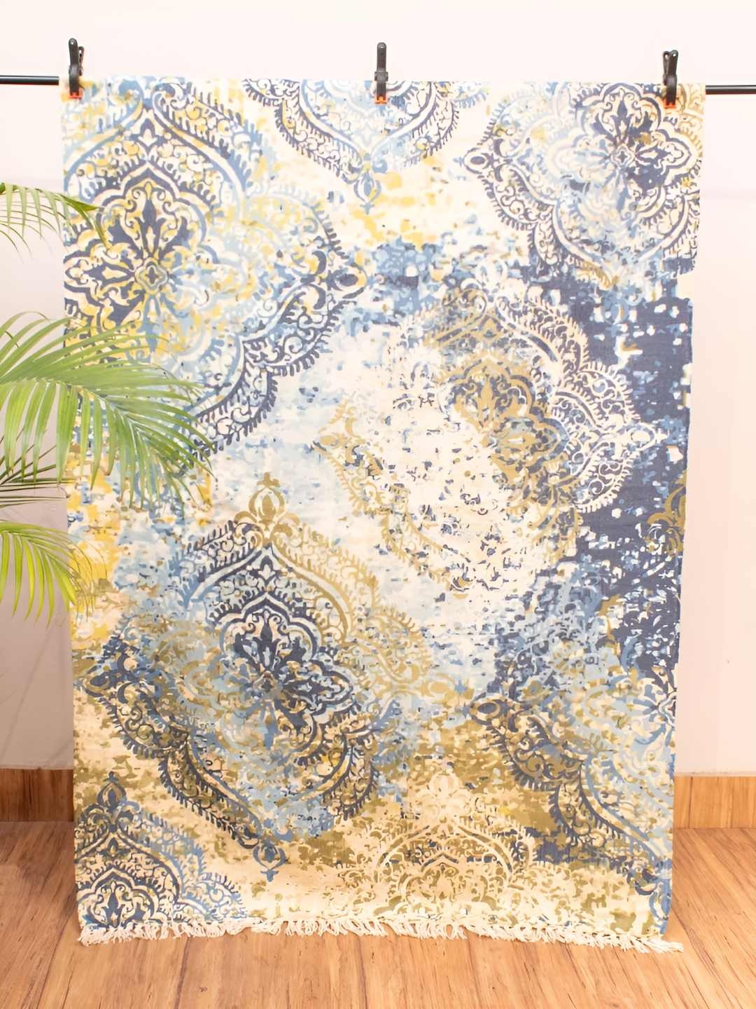 

HOMADORN Blue & White Printed No Shredding Dhurrie
