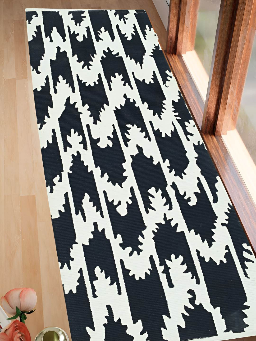 

HOMADORN White & Black Geometric Pure Cotton Dhurrie