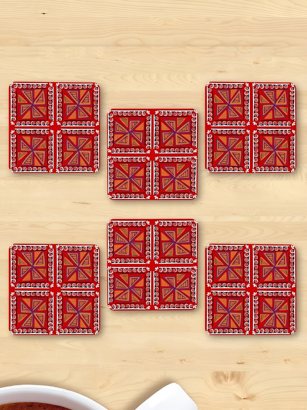 

CLAWCRAFTS Red & White 6 Pieces Printed Wooden Coasters