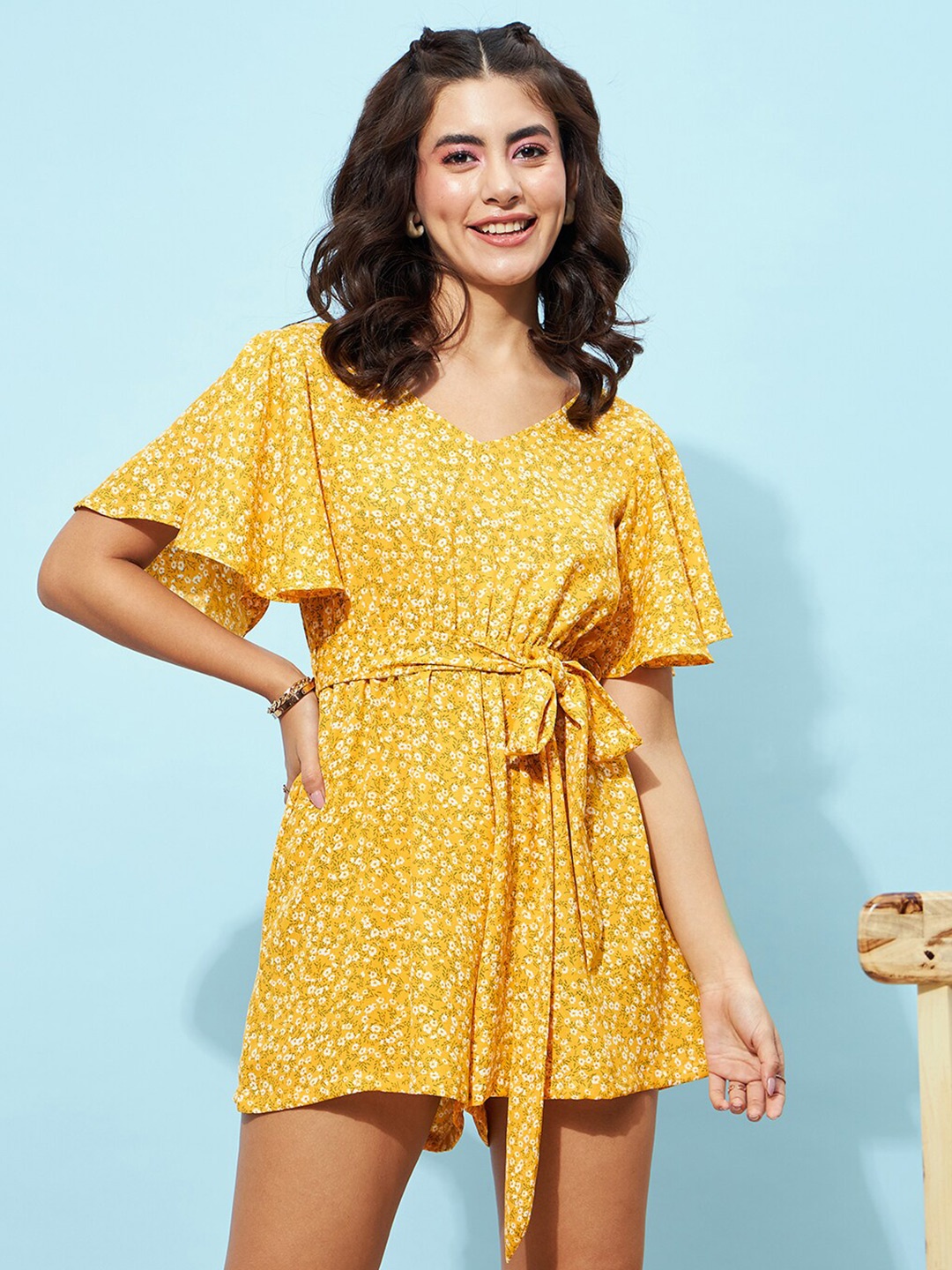 

Berrylush Floral Printed V-Neck Flared Sleeves Waist Tie-Up Playsuit, Yellow