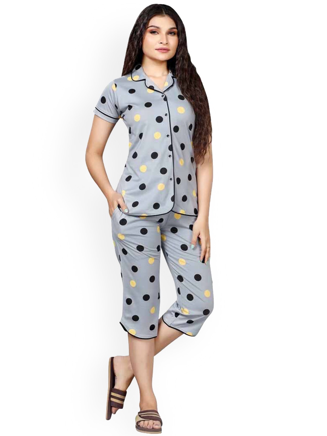 

Foxy Polka Dots Printed Pure Cotton Night suit, Grey