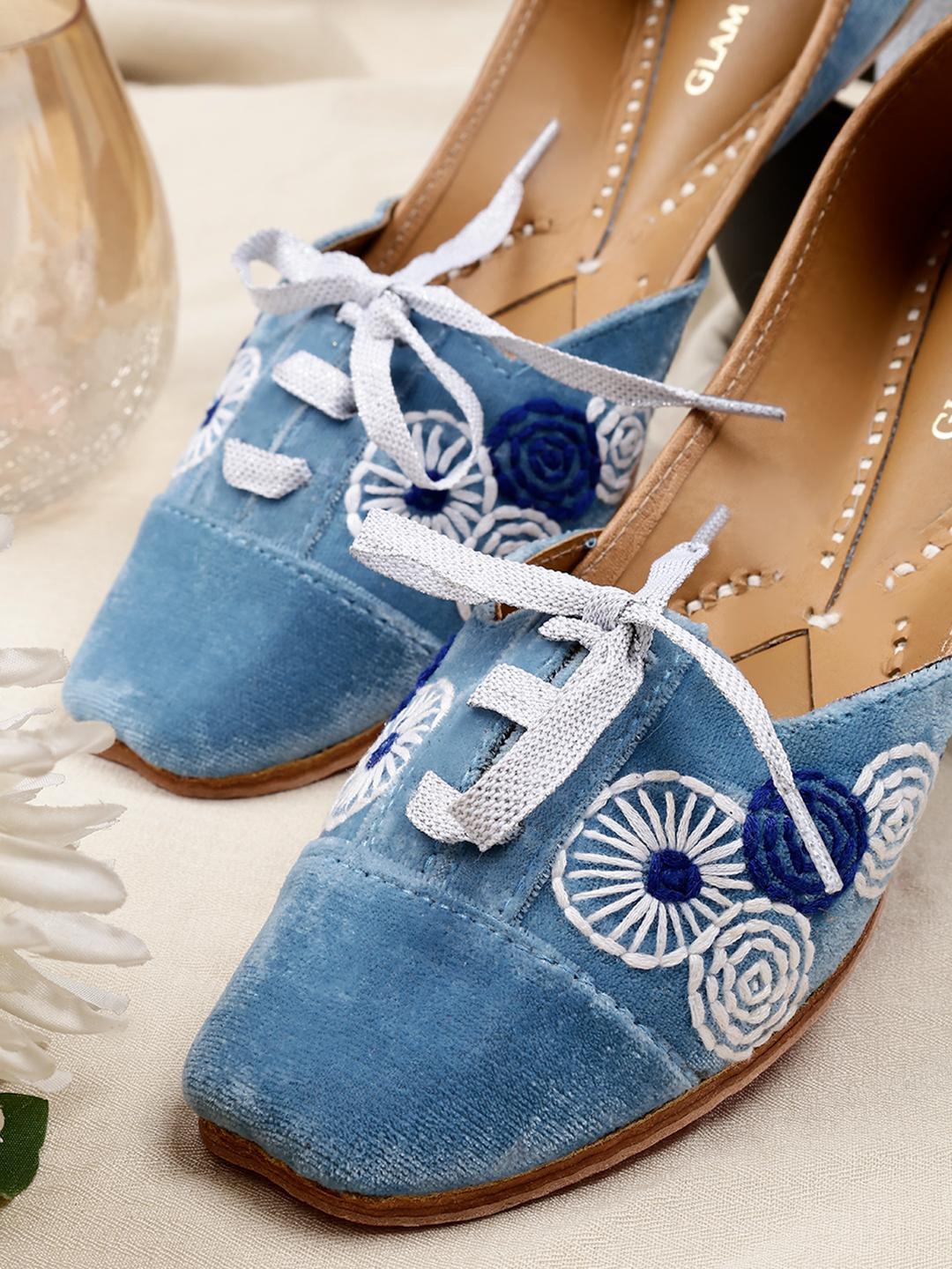 

GLAM STORY Embroidery Velvet Mojaris Flats, Blue