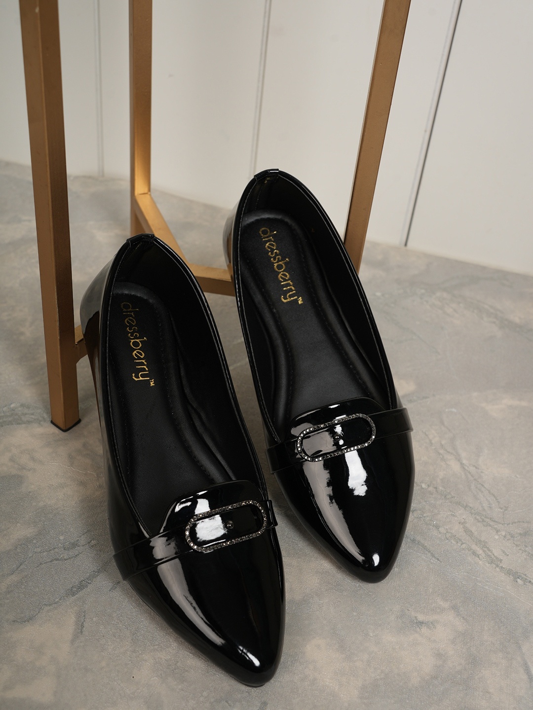 

DressBerry Black Buckle Detail Pointed Toe Ballerinas