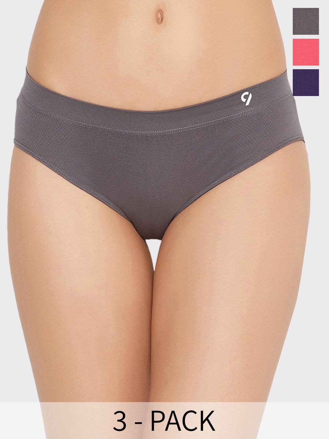 

C9 AIRWEAR Seamless Pack Of 3 Mid-Rise Quick-Dry 4-Way Stretch Basic Briefs, Coral