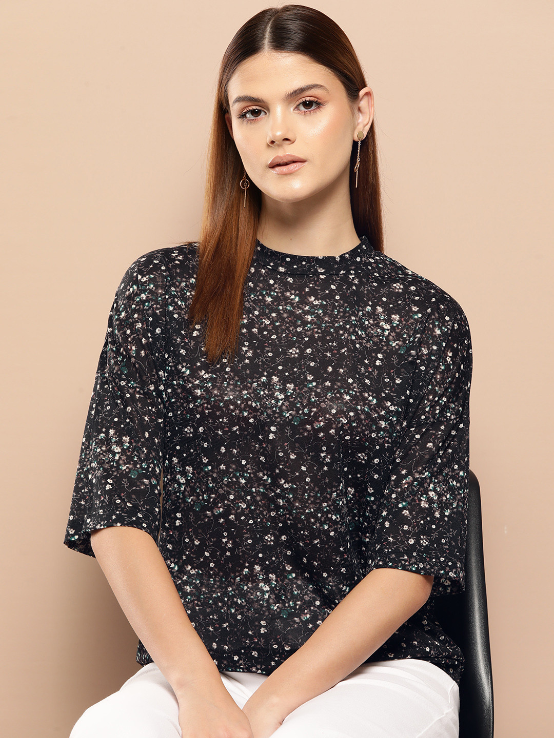 

INVICTUS Oversized Floral Printed Drop-Shoulder Sleeves T-shirt, Black