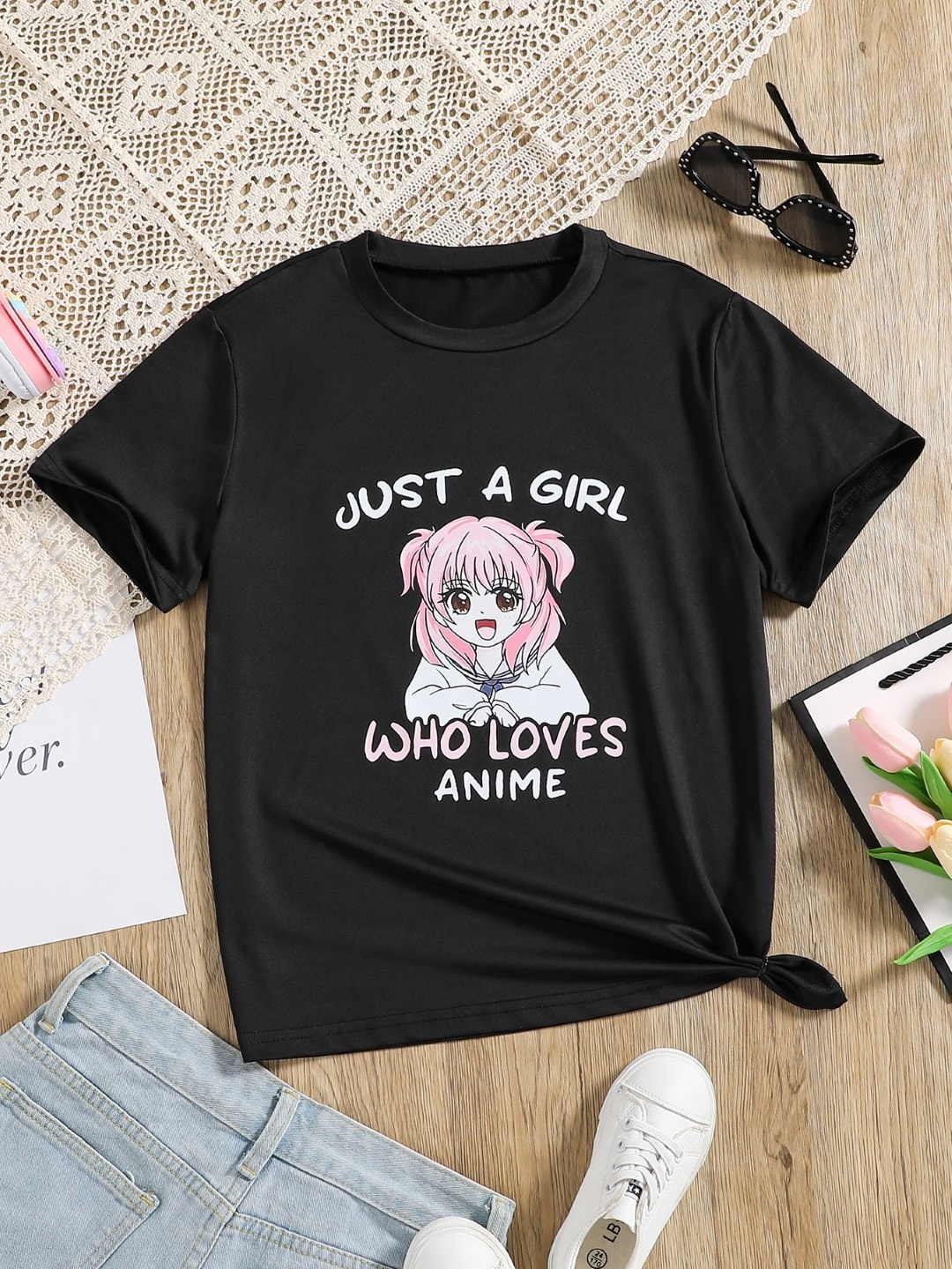

StyleCast Girls Black Graphic Printed T-shirt