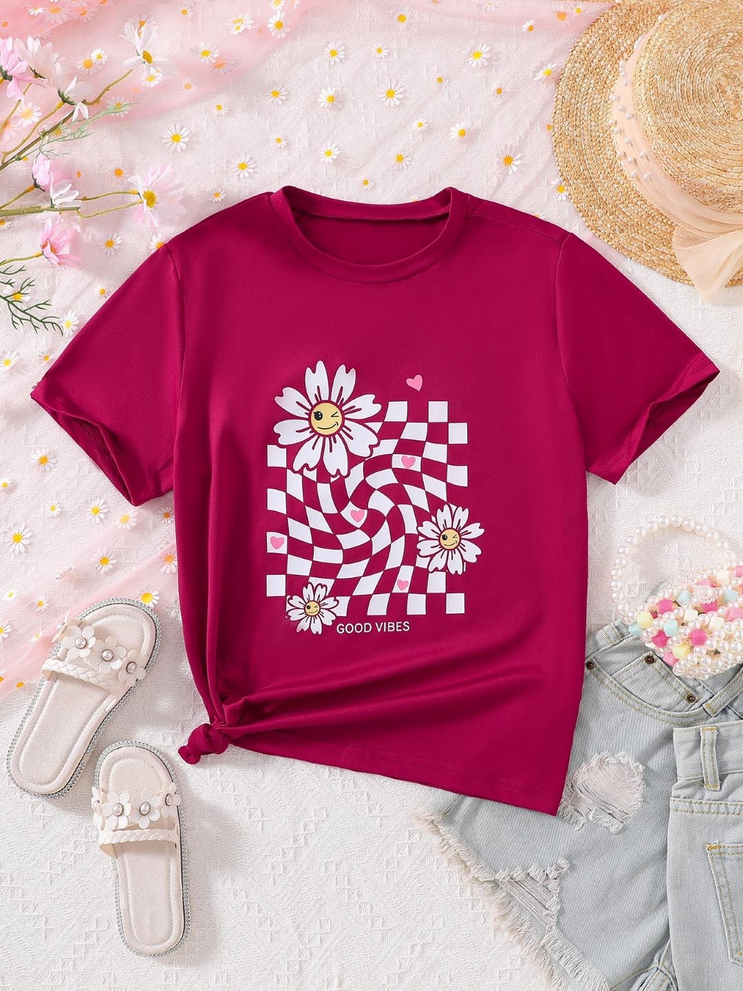 

StyleCast Girls Red Graphic Printed T-shirt