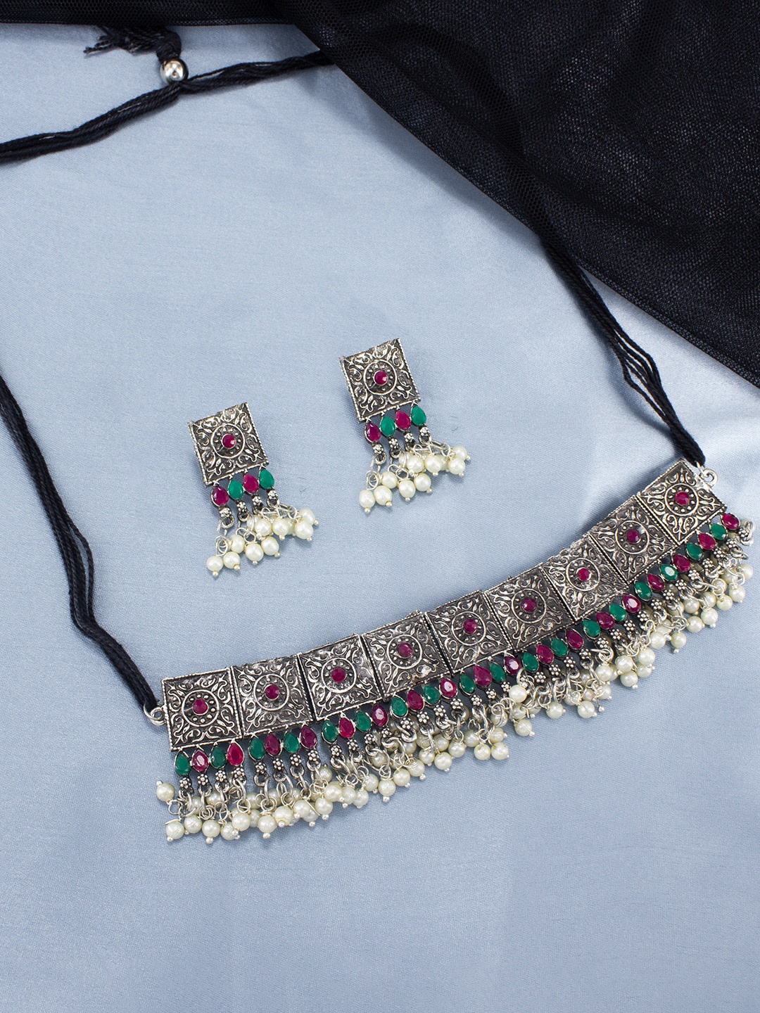 

PRIVIU Silver-Plated Stone Studded & Beaded Oxidised Jewellery Set