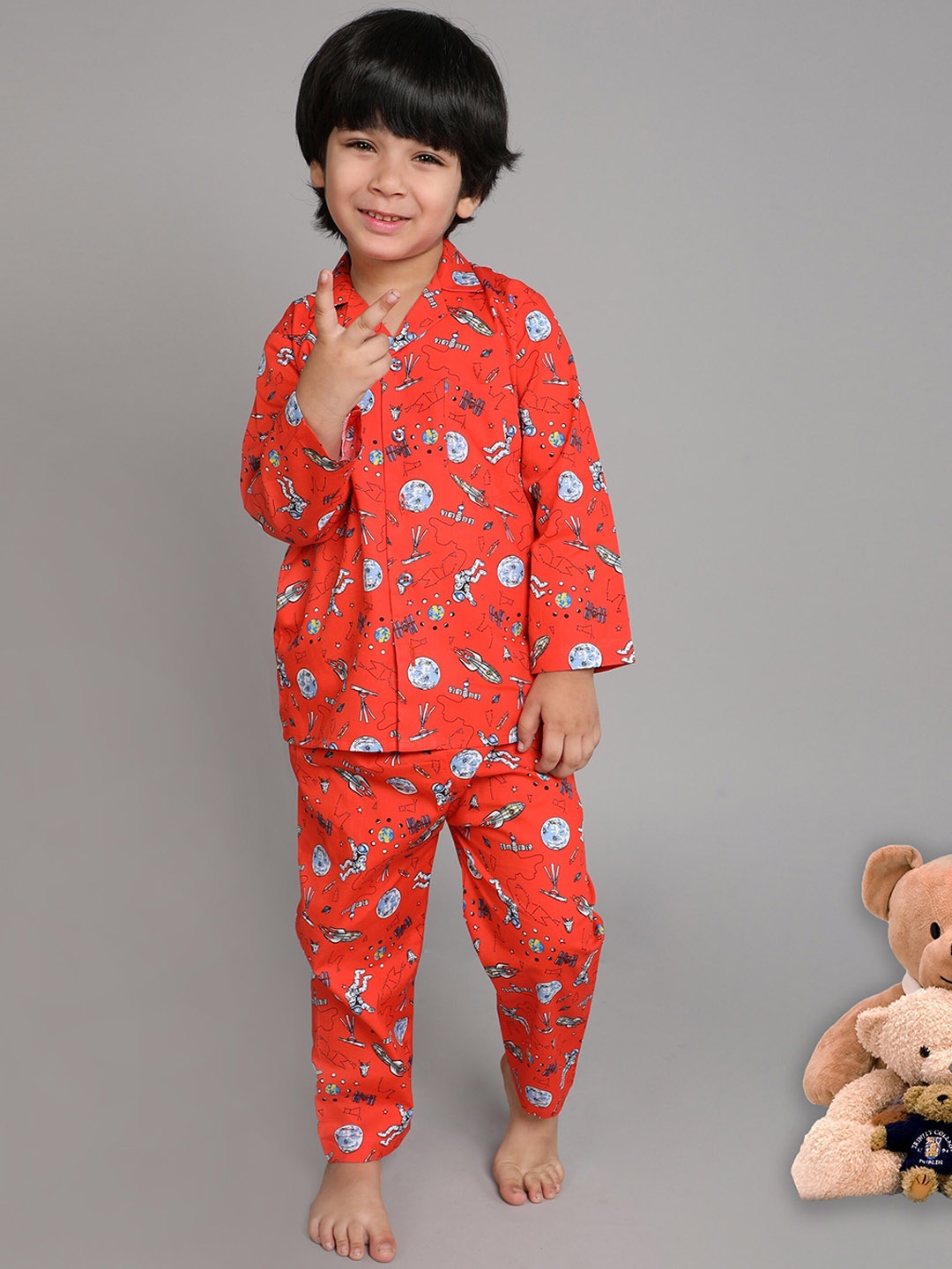 

BAESD Boys Conversational Printed Pure Cotton Night Suit, Red