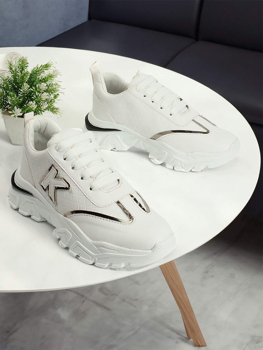 

KRAASA Women Textured Lace-Up Sneakers, White