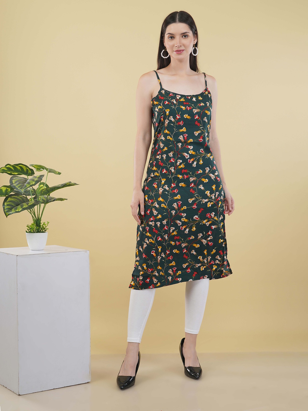 

KIDPORIUM Floral Printed Shoulder Straps Crepe Kurta, Green