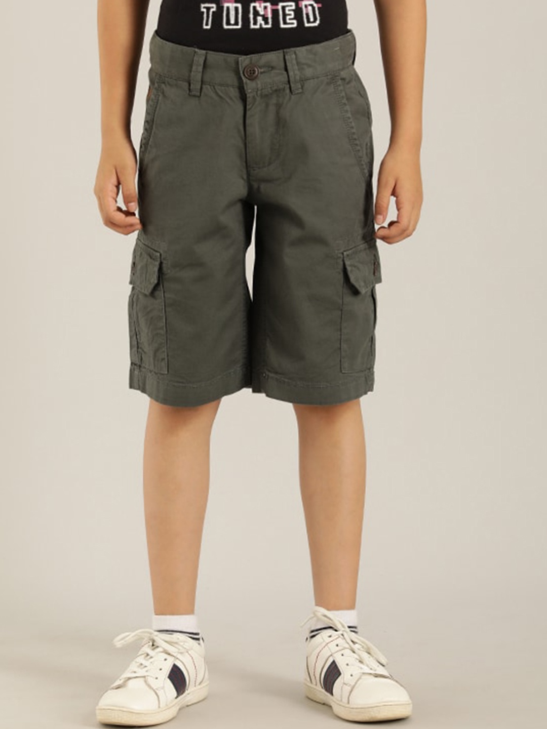 

Indian Terrain Boys Mid-Rise Pure Cotton Cargo Shorts, Olive