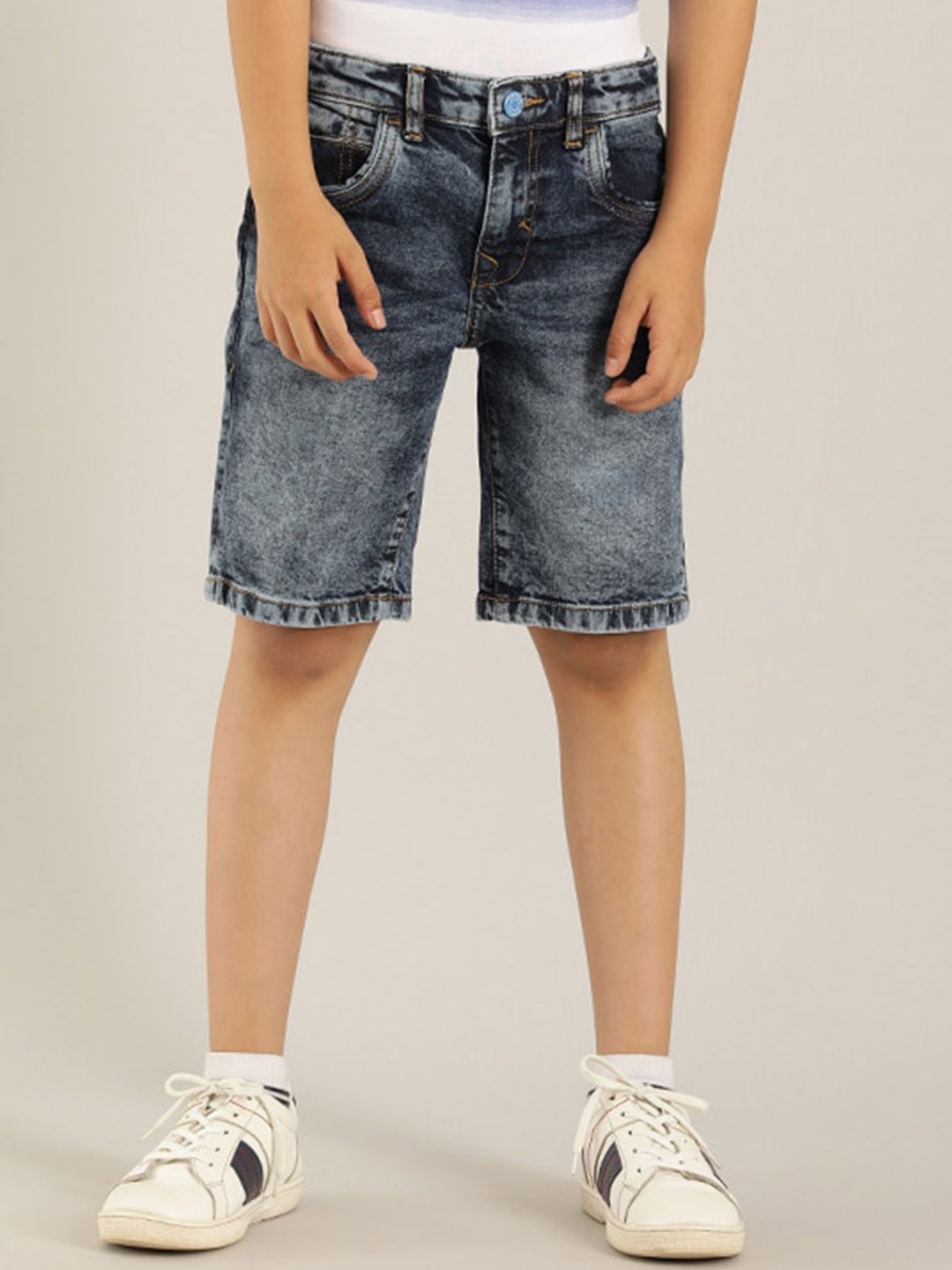 

Indian Terrain Boys Washed Denim Shorts, Blue