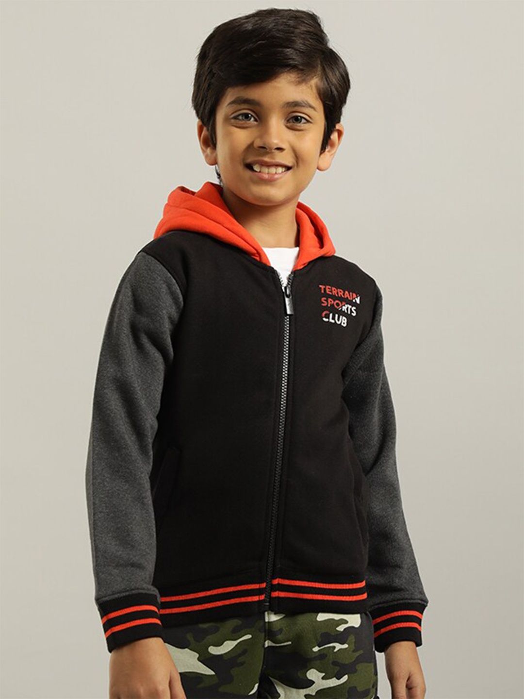 

Indian Terrain Boys Printed Hooded Front-Open Sweatshirt, Black