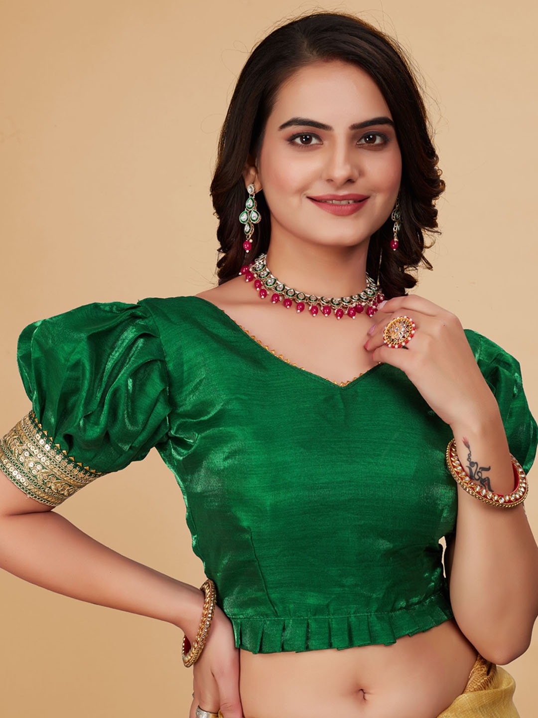 

VISHNU WEAVES Silk Embroidery Padded Saree Blouse, Green