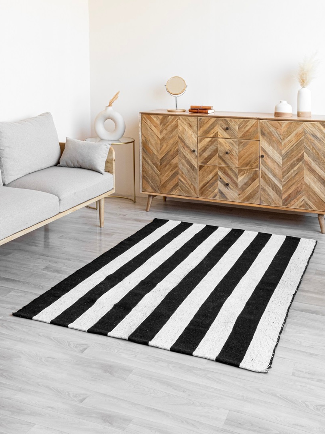 

HOMEMONDE Black & White Striped Pure Cotton Floor Rug