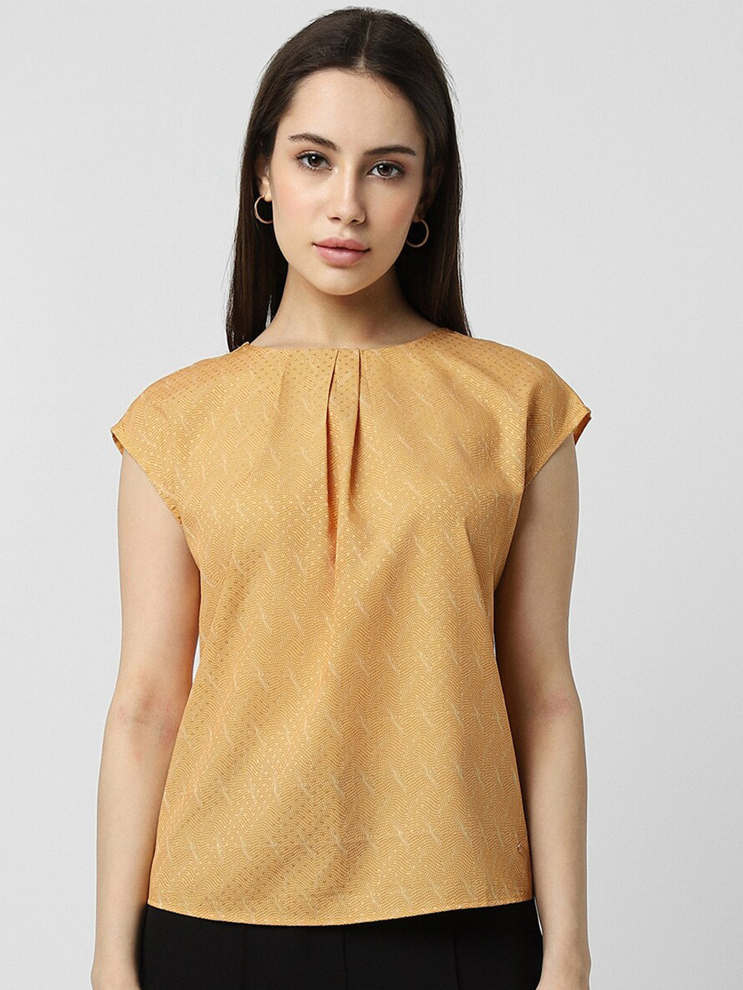 

Van Heusen Woman Geometric Printed Pleats Detail Extended Sleeves Top, Yellow