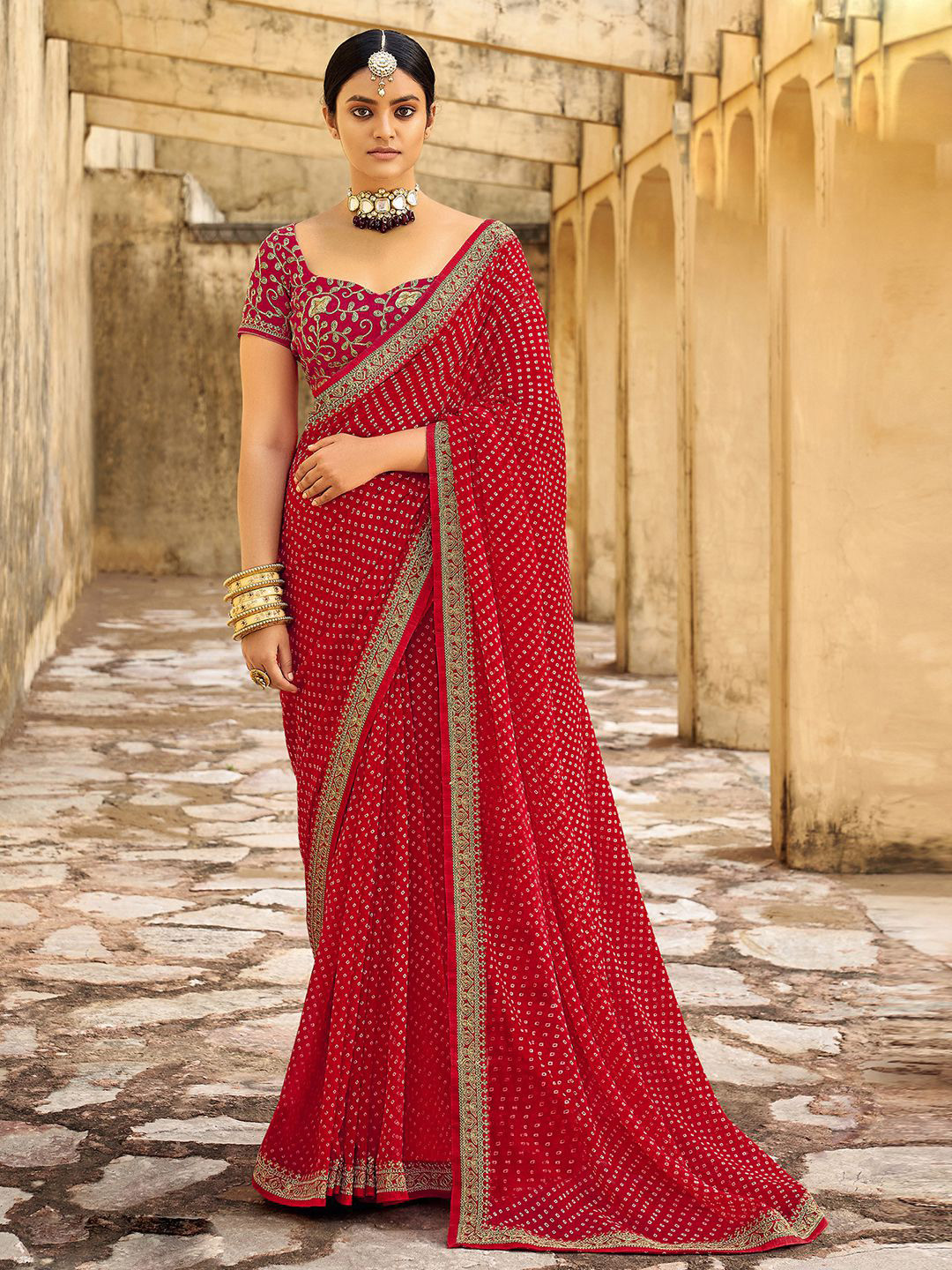

Satrani Bandhani Printed & Embroidered Saree, Red