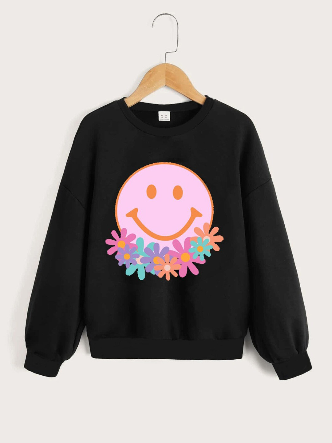 

StyleCast Girls Black Graphic Printed Pullover